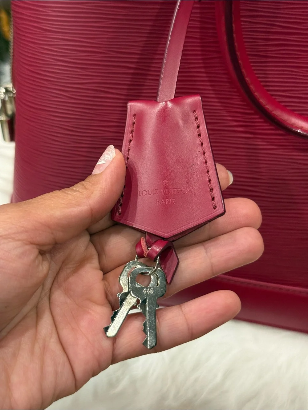 Louis Vuitton Fuchsia Epi Alma Satchel